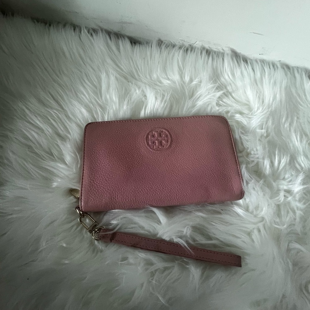 Tory Burch  wristlet